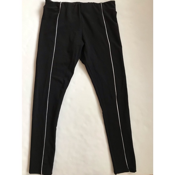 Divided Pants - Divided H&M Women’s Black Leggings Size Large